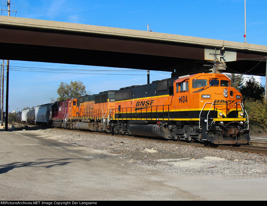 BNSF 1404 L-CHI105